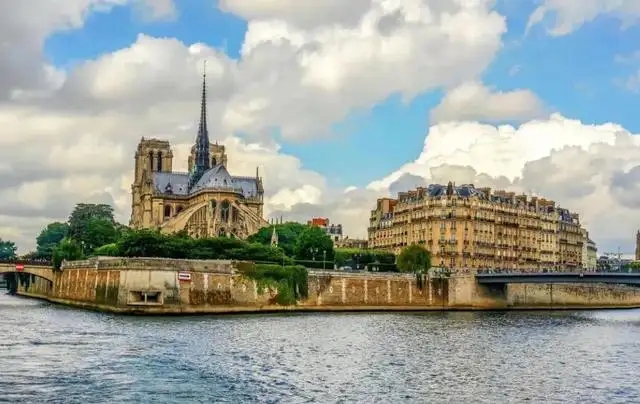 法國公司注冊費用要多少？注冊法國公司的優(yōu)勢有哪些？